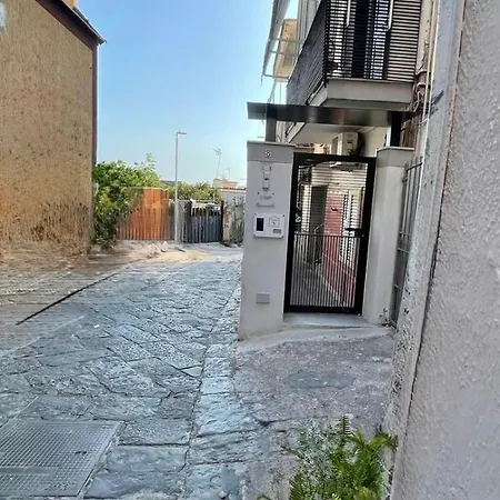 Cozzolino House's 4* Ercolano