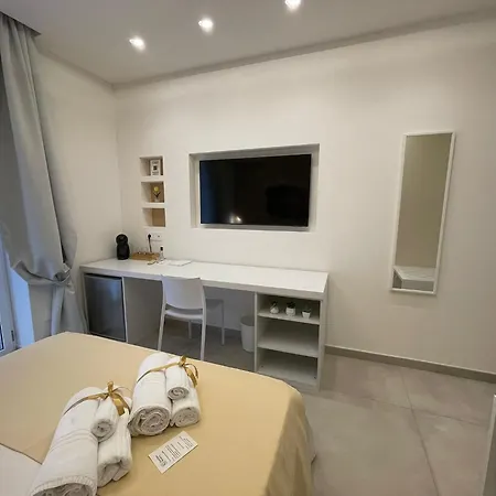 Cozzolino House's Bed & Breakfast